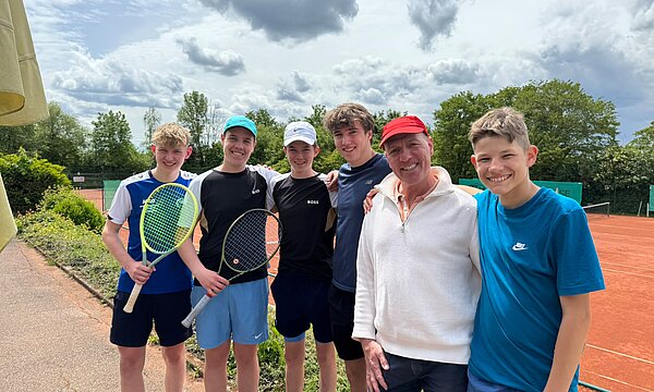 Zu den Newsdetails: Gemeinsam für den Tennisnachwuchs – erfolgreiche Kooperation des RTC Marbach mit dem Friedrich-Schiller-Gymnasium Marbach
